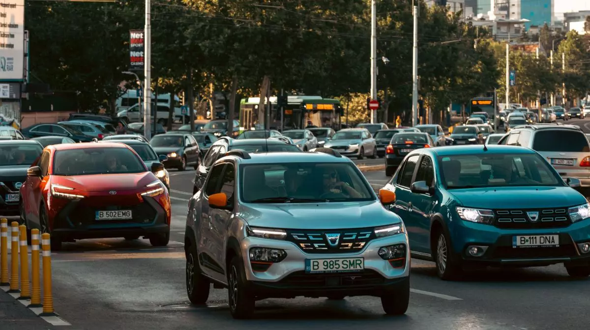Piața mașinilor noi a încetinit în iulie. Dacia își păstrează poziția de lider în România