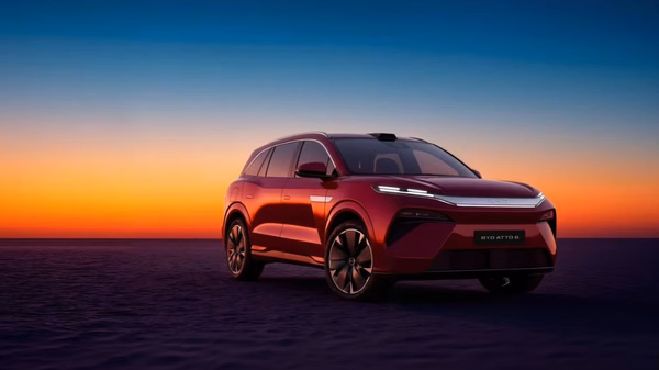 BYD pregătește un SUV electric cu șapte locuri care se încarcă în doar nouă minute. Modelul Atto 8 ajunge în Europa în 2027